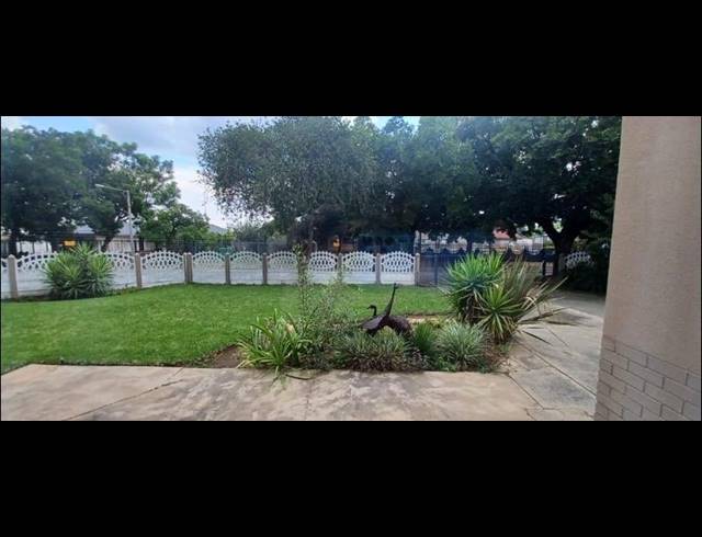 3 BEDROOM HOUSE FOR SALE IN VANDERBIJLPARK SW 1